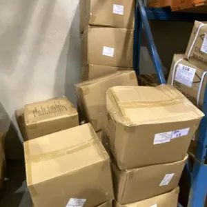 PALLET OF APPROX 17 CASES OF DISPOSABLE NON MEDICAL GLOVES APPROX 200 PC PER CASE, 100 PC PER UNIT