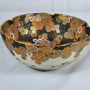Stunning 1000 Flowers Japanese Satsuma Bowl - No