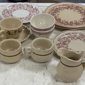 14 pcs Mixed Pattern Red Buffalo China