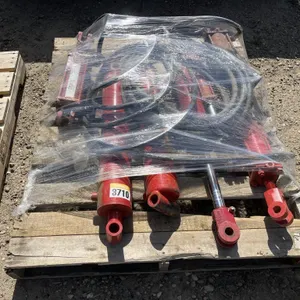 Pallet of Hydraulic Rams