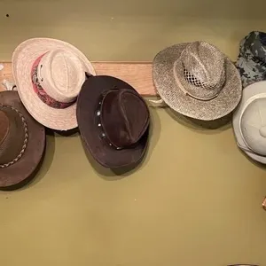 9 Hats & 2 Baskets