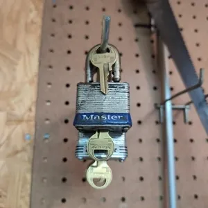3 Master locks and keys