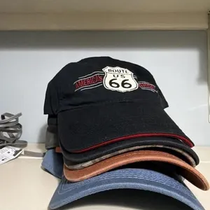Lot of 5 hats
