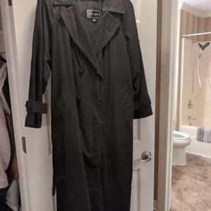 Gallery size 10 trench coat