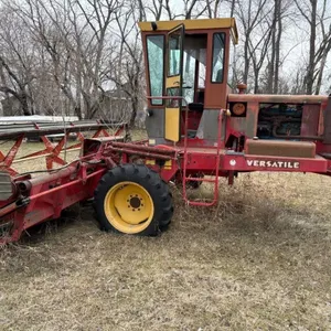 1978 VERSATILE 400 SWATHER