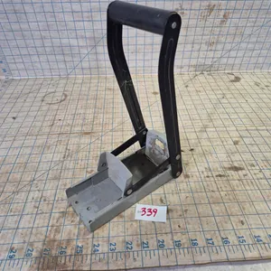 Can crusher.