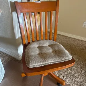WOOD ROLLING CHAIR WITH PLASTIC CHAIR MAT