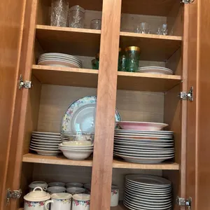 ALL ITEMS IN KITCHEN CABINETS AND DRAWERS