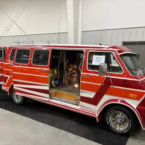 NO RESERVE 1973 FORD ECONOLINE "BOOGIE" VAN