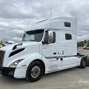 2019 Volvo VNL 6x4 T/A Sleeper Truck Tractor