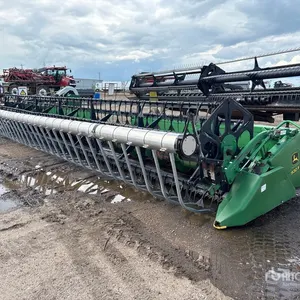 John Deere 930 30 ft Rigid Combine Header