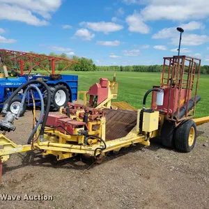 Bucyrus Magnum 48 sod roll harvester