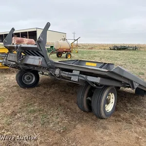 Massey Ferguson AC25 bale accumulator