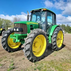 2011 John Deere  6430 MFWD tractor