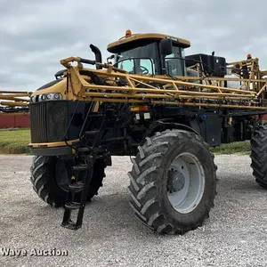 Rogator RG 1100B sprayer