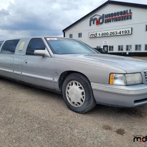 1998 Cadillac DeVille Limousine Car