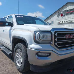 2017 GMC Sierra 1500 Truck
 RESERVE LIFTED