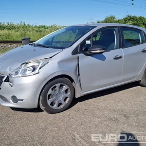 2013 Peugeot 208 
