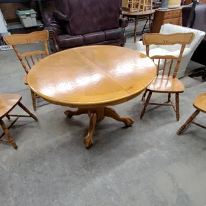 Round Oak Pedestal Dining Table 30 "Hgt 47" Diameter with Four Windsor Style Chairs