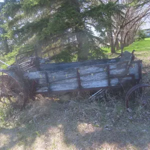 John Deere Model E Ground-Driven Manure Spreader, Wood Needs Replacing, Steel Wheels, Always Shaded