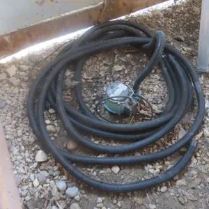Submersible Pump with Hose