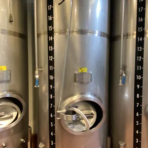 RIPLEY STAINLESS COMMERCIAL 18HLC NOT JACKETED BRIGHT TANK WITH 1800L CAPACITY