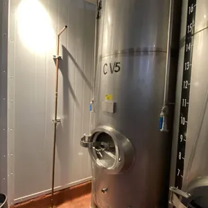 RIPLEY STAINLESS COMMERCIAL 18HLC NOT JACKETED BRIGHT TANK WITH 1800L CAPACITY