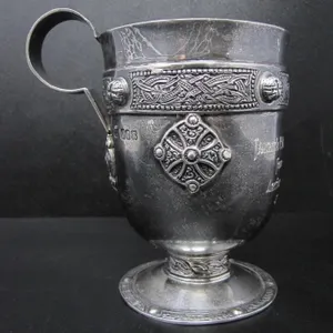 IRISH STERLING SILVER CELTIC REVIVAL CHALICE 258g