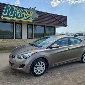 2013  Hyundai  ELANTRA  GL 4dr Sedan