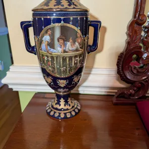 Satsuma Made in China cobalt blue lidded vase with figural decoration