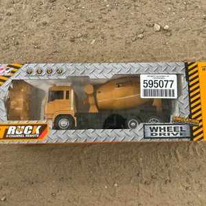 UNUSED R/C CEMENT MIXER, 8 CHANNEL REMOTE, LIGHTS, MUSIC