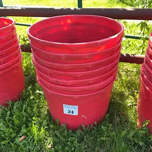 7 - EMPTY MINERAL TUBS