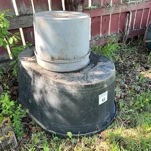 OVAL WATER TROUGH & ROUND WATER TANK
