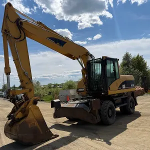 2005 Cat M318C Rubber Tire Excavator