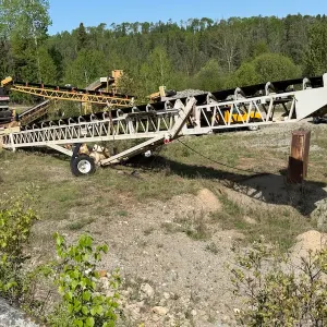 2008 Masaba 36" x approx 90' Radial Stacker