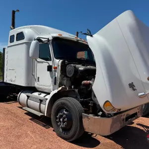 2003 International 9400i Semi - Chippewa Falls