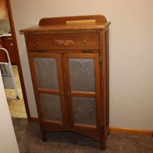 Oak Pie Safe, Measures 32 x 15 x 55