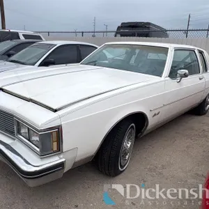 1982 OLDS DELTA 88 2D 1G3AY37Y2CM331055