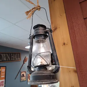 2 Decor Lanterns, Wheels