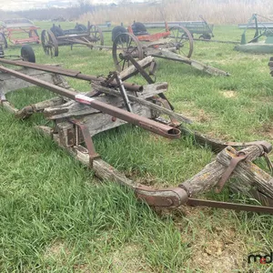 Horse-Drawn Sled
 UNRESERVED