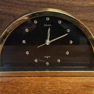 Seiko Quartz Half-Moon Mantel Clock, Model QOZ137G