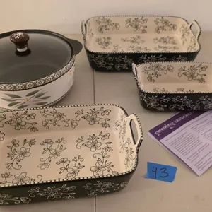Temp-Tations Black Floral Lace Bakeware Set and Green Pattern Casserole Dish