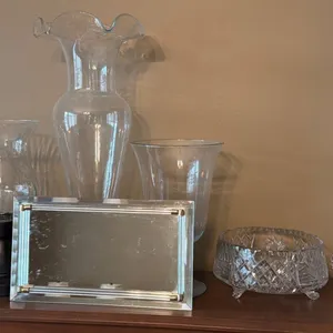 Crystal Vessels With Decorative and Elegant Appeal