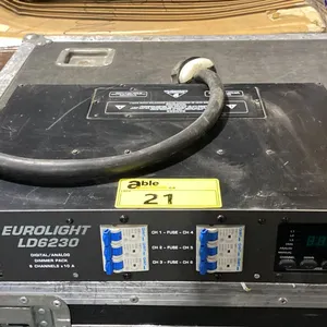 BEHRINGER EUROLIGHT LD6230 PROFESSIONAL 6 CHANNEL DMX/ANALOG DIMMER & SWITCH PACK