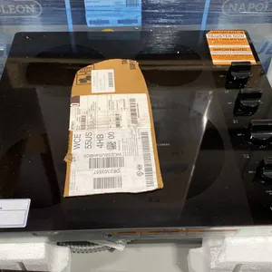 WHIRLPOOL MODEL WCE55US4HB. 24" BLACK COMPACT BUILT IN ELECTRIC CERAMIC GLASS COOKTOP
