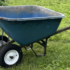 2 Wheel Wheelbarrow with Poly Tub