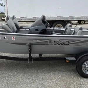 2013 Lowe Stinger ST175 Fishing Boat w/ Trailer