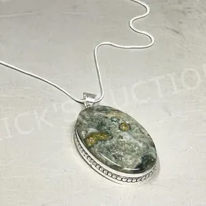 Jasper & silver pendant & chain