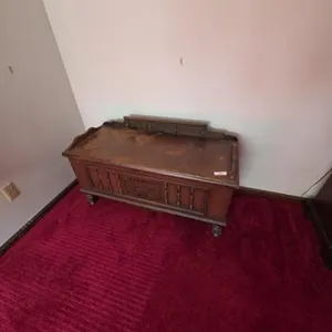 Antique Cedar Lined Hope Chest Trunk E.R.C. Forest