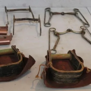 Set of Stirrups, 4 Bits & Stirrup Turners